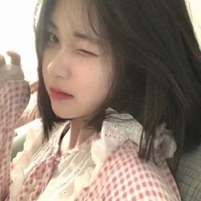 左边最后那栋房子